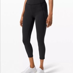 Lulu lemon Invigorate high rise crop